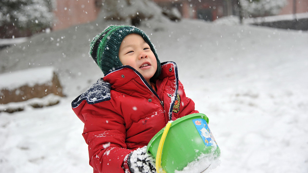 初雪，沒有炸雞和啤酒